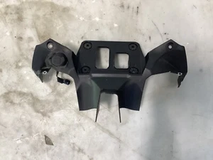 22-24 SUZUKI GSXS1000 GT GSXS 1000 FRONT UPPER SPEEDOMETER DASH TRIM FAIRING OEM - Picture 1 of 2