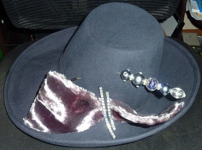 Sombrero para mujer Mr. John Foto 1 de 4