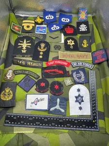 Dealers Lot of Assorted British Army / Navy Badges - Picture 1 of 4