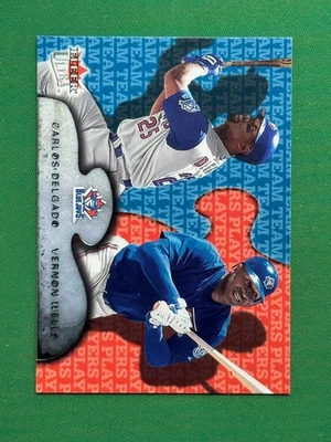 Jugadores del equipo de béisbol Fleer Ultra 2002 #243 Carlos Delgado Vernon Wells Foto 1 de 2