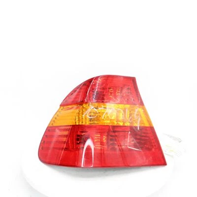 Luz trasera izquierda BMW 330xi 2004 número de pieza - 166-59378 Foto 1 de 4