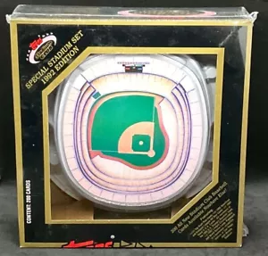 1992-93 Topps Stadium Club Jack Murphy Dome Set sigillato in fabbrica - Derek Jeter RC - Foto 1 di 3