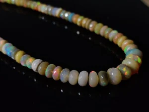 Collana sfaccettata opale etiope naturale perline sfaccettate 88,60 ct opale multi fuoco - Foto 1 di 7