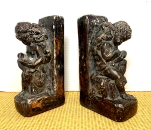 Aged Cast Stone Chalkware Bookends Reading Cherubs Vintage Attila Tivadar - Picture 1 of 14