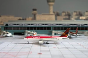 1:400 Dragon Wings Avianca Boeing 767-2B1ER N421AV Ultra Rare Limited Edition. - Picture 1 of 9