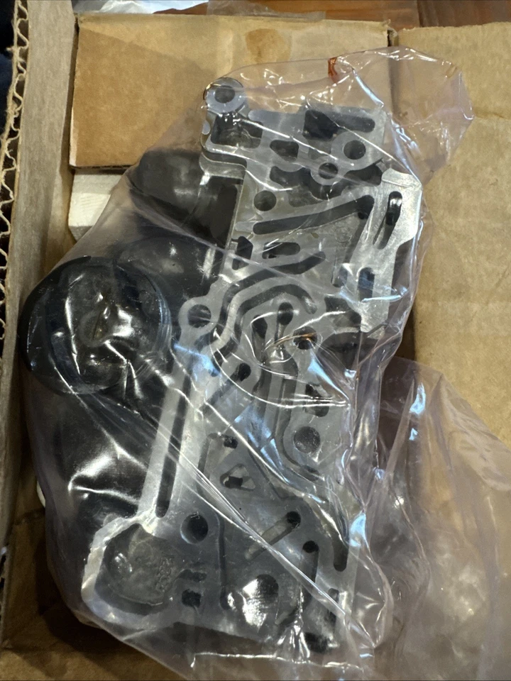 Paquete de solenoide de transmisión 5R55S Ford Lincoln Mercury Road Master 2002 Up Foto 1 de 2