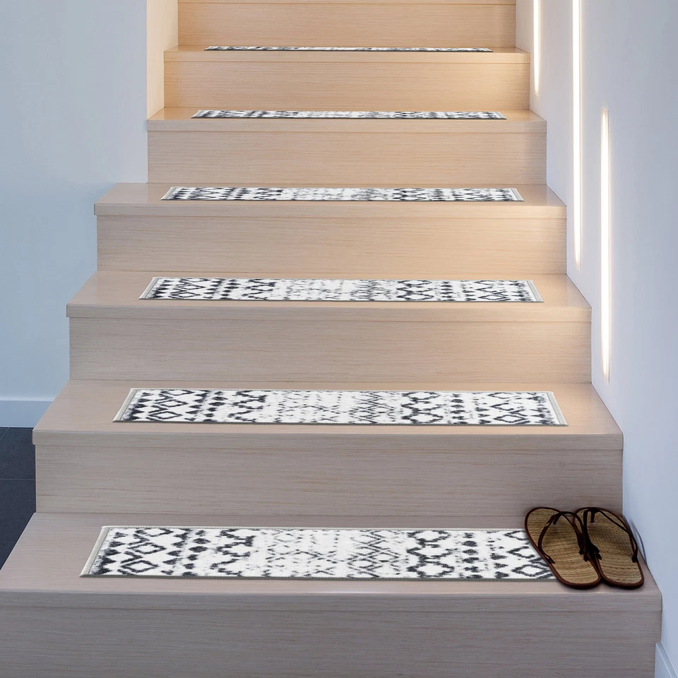 Rugshop Rug for Stairs Distressed Bohemian Non-Slip Stair Treads Mats Set Cream