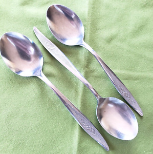 Nasco Stainless 3 Oval Soup Spoons Vassar Pattern Japan Leaves Textured Glossy