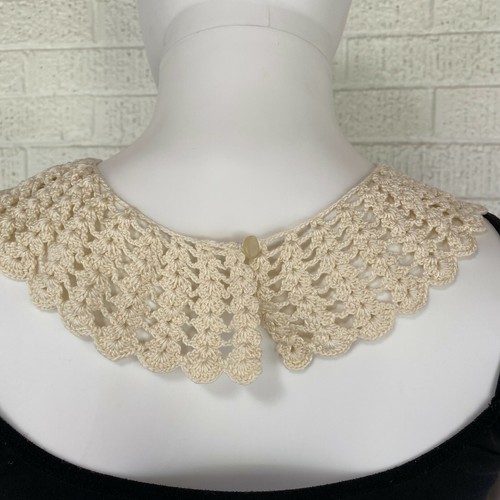 OFF WHITE Accessorio per collare uncinetto avorio bianco sporco vintage bottone singolo