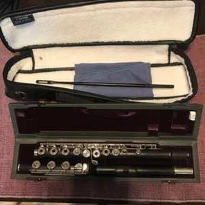 Yamaha YFL-874W  Handmade Wooden Flute from Japan - Picture 1 of 8