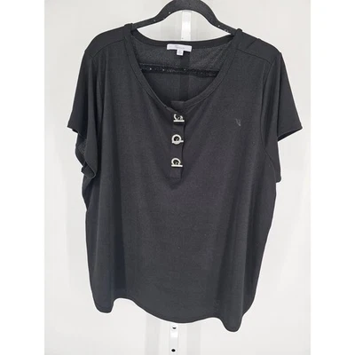 89th & Madison Womens Sz 2X Short Sleeve Blouse Black W/ Rhinestone Toggle - Image 1 of 4