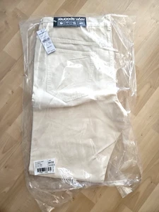 REYN SPOONER Po'Aono Pants Mens Size 36x32 Chalk Color Cotton Chino Pants NWT - Picture 1 of 4