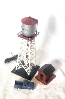 Life-Like Trains 8205 HO Scale Operating Flashing Light Storage Tank Kit extras - Image 1 of 4