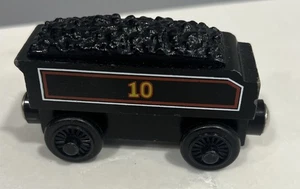 Thomas el Tren Ferrocarril de Madera Douglas #10 Tender Solo Raro 2000 Negro - Imagen 1 de 6