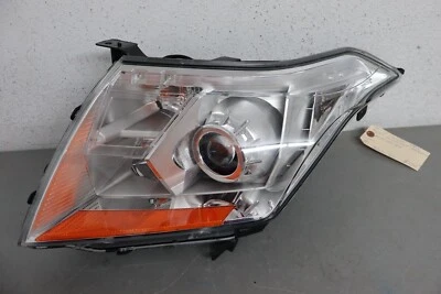 2010 2016 CADILLAC SRX RIGHT SIDE HEADLIGHT HALOGEN — 第 1/4 张图片