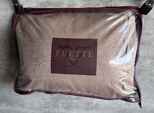 Neu mit Etikett Frette Couture Foundation 100 % Baumwolle King Fashion Bettbezug Hergestellt in ITALIEN - Bild 1 von 5