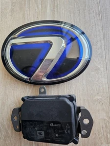 2019-2022 Lexus ES350 cruise control sensor with cover - Bild 1 von 8