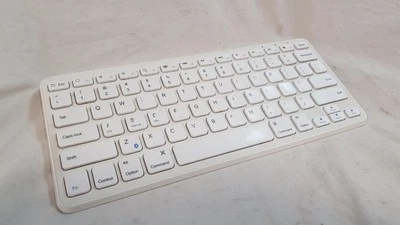 Anker a7721 Compact Bluetooth Keyboard Rechargeable (USA LAYOUT) - Image 1 of 4