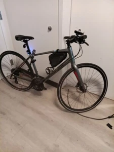 2019 Mens Specialized Sirrus - Picture 1 of 11