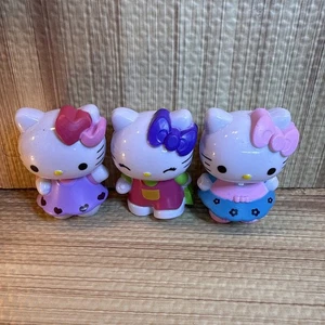 Sanrio Hello Kitty World  2.5 Figure Mix Figures Multicolor - Picture 1 of 4