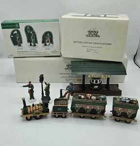 Dept 56 Village Victoria Station Train Platform Busy Train Station Flying Scot - Bild 1 von 24