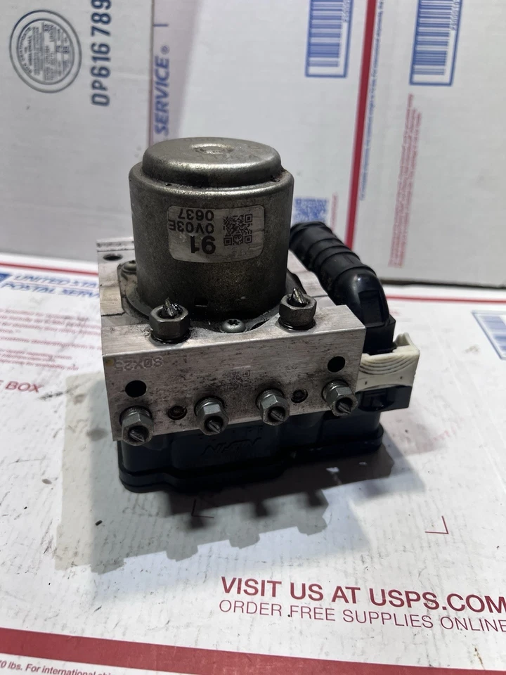 🛑 11-12 HONDA ACCORD SEDAN 4-DOOR 3.5L ANTI LOCK ABS PUMP MODULATOR OEM TA1A1 - Image 1 of 4