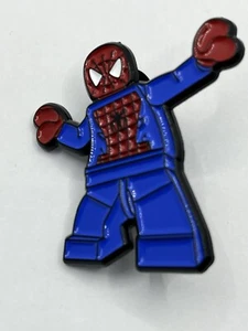 New lego mini figure inspired Spider-Man Marvel Comics MCU enamel pin - Picture 1 of 3