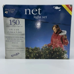 Holiday Time Clear Bulbs Green Wire 150 Net Light Set Indoor Outdoor 24 sqft NIB - Picture 1 of 8