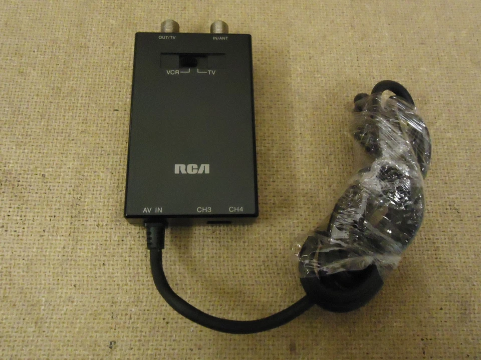 RCA Switch Black TV-VCR 12V 33mA CRF010 - Image 1 of 1