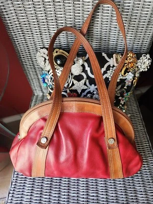 PETUSCO ~ 手提包 红色/棕色 卵石皮革挎包 ~ 二手状况完好 — 第 1/4 张图片