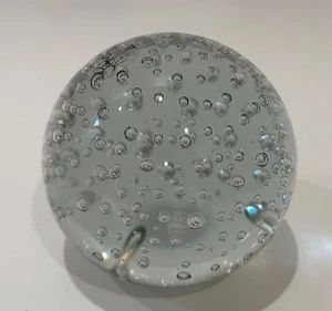IKEA klare Kunst GLAS kontrollierte Blasen BRIEFBESCHWERER Kugel Kugel 3,5" NEU - Bild 1 von 3
