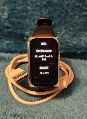 HUAWEI Band 6 AMOLED Aktivitätstracker - Graphite Black (55026633) - Bild 1 von 4