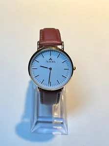 Women’s Aurora Watch White Dial Gold Bezel New Battery - Picture 1 of 6
