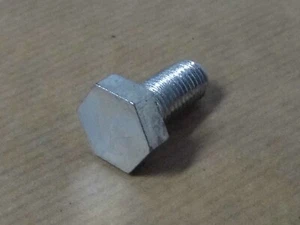Triumph Tiger Cub F2335 Front Mudguard Bridge Stay To Leg Bolt ' - Picture 1 of 3