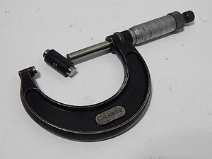 MICRÓMETRO STARRETT 436 1-2" CON ESTÁNDAR - Imagen 1 de 2