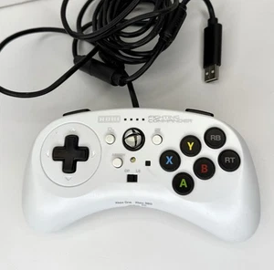 Controller HORI Fighting Commander testato, funzionante - Xbox Series, One, 360 e PC - Foto 1 di 8