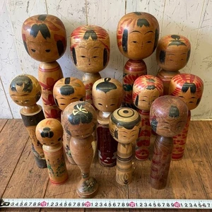 KOKESHI Juego de 13 Muñecas de Madera Japonesas Vintage Japón 24cm-36cm - Imagen 1 de 17