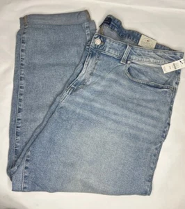 Womens Talbots 22W Boyfriend Flawless Five Pocket Lightwash Mid-Rise Jeans - Picture 1 of 4