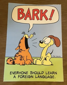 RARE Vintage 1978 Argus Garfield Foreign Language 13.5" x 19" Laminated Poster - Picture 1 of 7