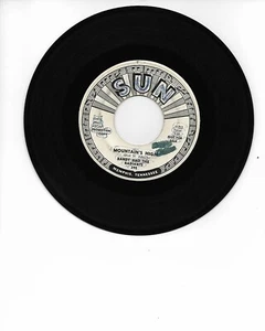 1964 PEEK - A - BOO - RANDY AND THE RADIANTS - Picture 1 of 2