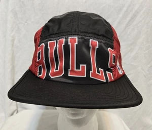 Mitchell & Ness Chicago Bulls NBA Cap One Size Adjustable Fit Black Red - Picture 1 of 8