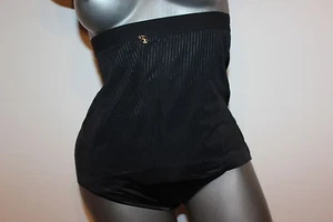 Triumph Slip "Pure Sensation Highwaist Panty" Gr. 36 schwarz formend 1. Wahl - Picture 1 of 4