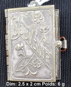 Kleiner religiöser Erinnerungsbuch Anhänger | Guter Zustand - Bild 1 von 7