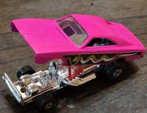 3" Lesney Matchbox 1:64 Superfast Dodge Dragster No.70 1971 Pink Loose Car Dmge - Picture 1 of 8