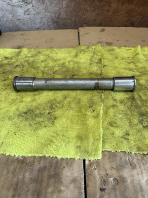 05 06 07 08 KAWASAKI ZZR600 ZZR 600 eje de rueda delantera OEM 1,8 k millas Foto 1 de 4