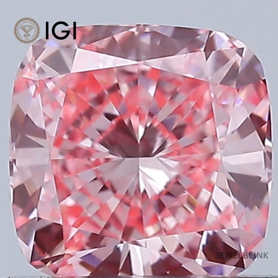 IGI Certified 0.77 Carat Fancy Vivid Pink VS1 Cushion Cut CVD Lab Grown Diamond - Image 1 of 4