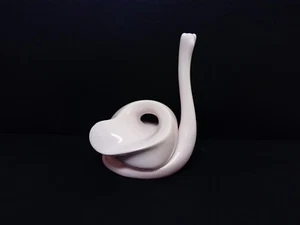 Figura de porcelana CERAMHER Valencia Cisne Modernista Pintado a mano. Años 80 - Imagen 1 de 4