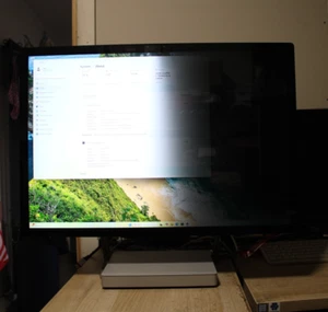 Microsoft Surface Studio 2 28" i7 GTX 1070 32GB 2TB SSD 4K Spare or repair - Picture 1 of 4