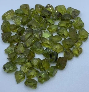100 Carats Excellent Facet Grade rough Peridot From Tanzania, For lapidary - Picture 1 of 5