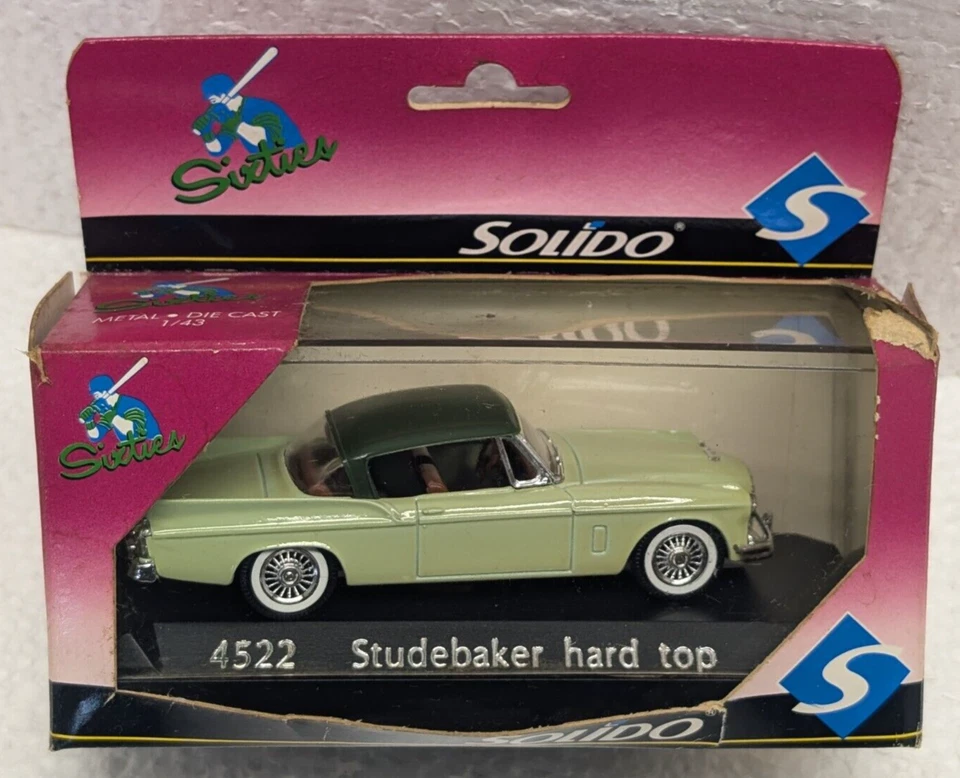 VINTAGE SOLIDO STUDEBAKER HAWK #4522  1:43 DIE-CAST CAR & CASE MINT, BOX DAMAGE Foto 1 de 4